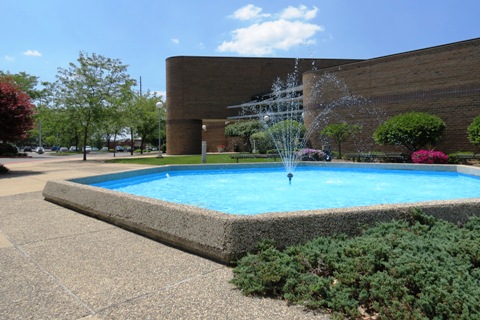 Portage_City_Hall-2.JPG