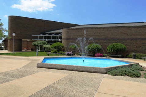 Portage_City_Hall-3.JPG