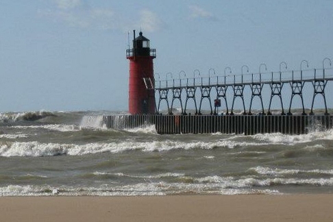 South_Haven_Lighthouse.jpg